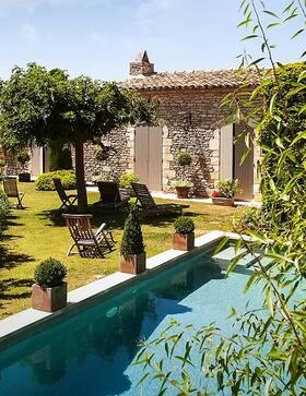 holiday homes with pool in Saint-Tropez & surrounding area